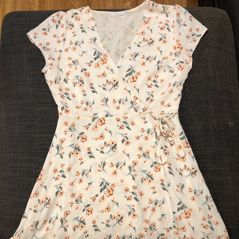 White Floral Wrap Dress